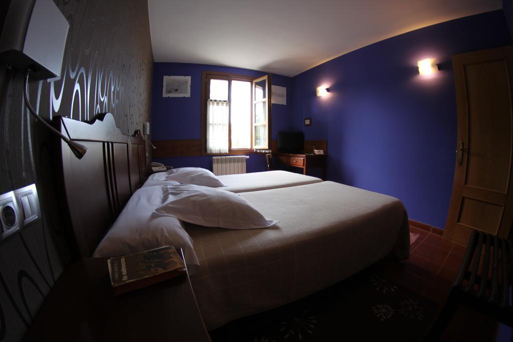 Hotel Rural Cuartamenteru بو دي يانيس المظهر الخارجي الصورة