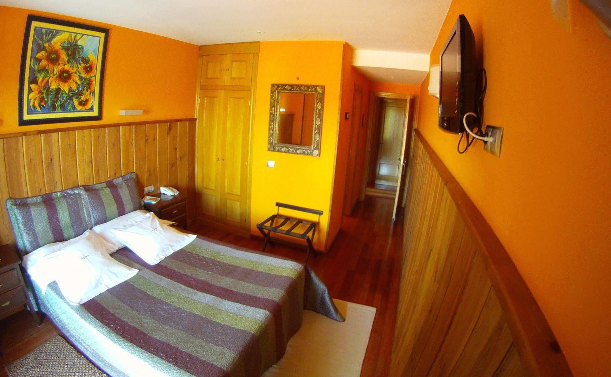 Hotel Rural Cuartamenteru بو دي يانيس المظهر الخارجي الصورة